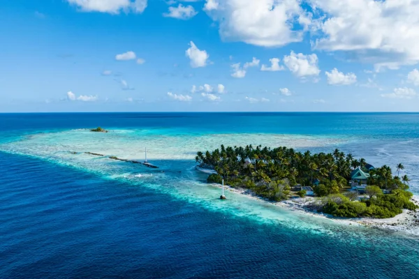 Motu de Rangiroa ©_Michael Runkel